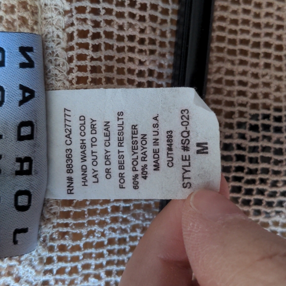 Beach cover-up/ Swim cover Jordan Taylor Beachwear, long sleeved mesh top - Picture 10 of 10